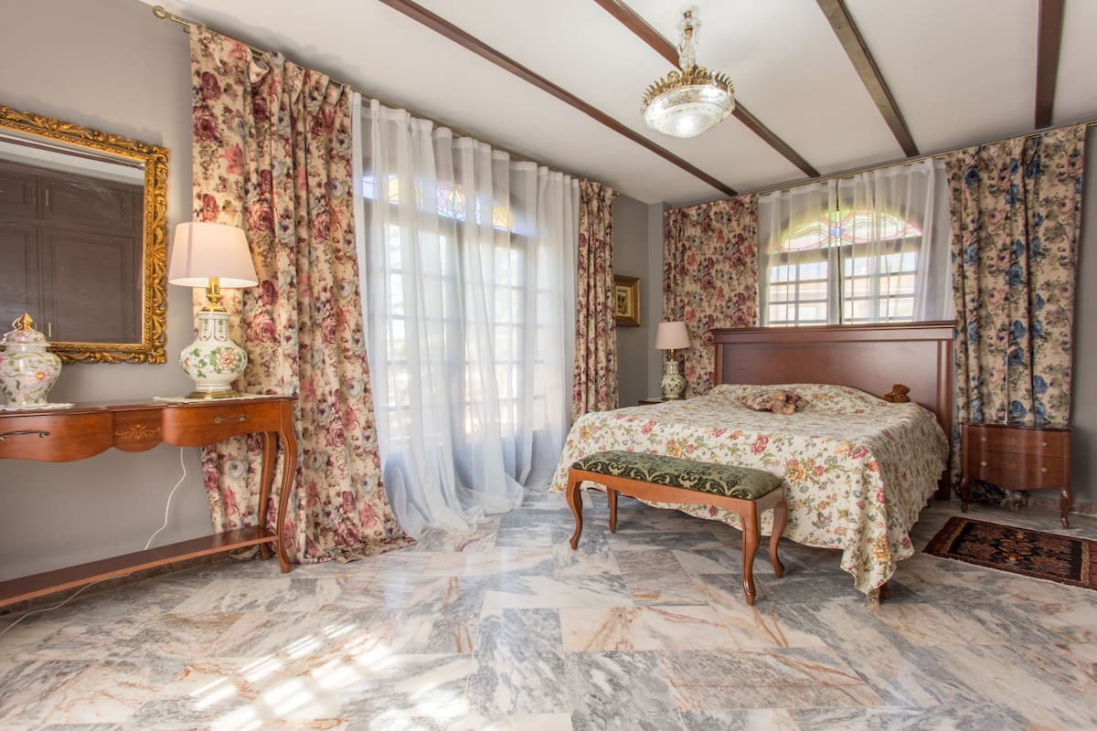 Minibar, free cribs/infant beds, free WiFi, bed sheets