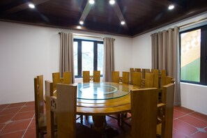 Dining - Royal Villas D14 Tam Dao (Tam Dao)