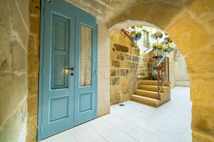 Entrada interior