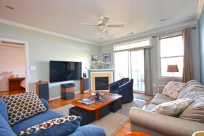 Fireplace, DVD player