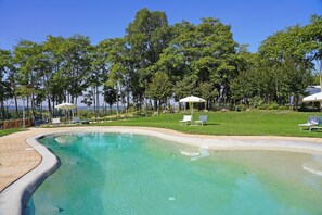 Alberca al aire libre 