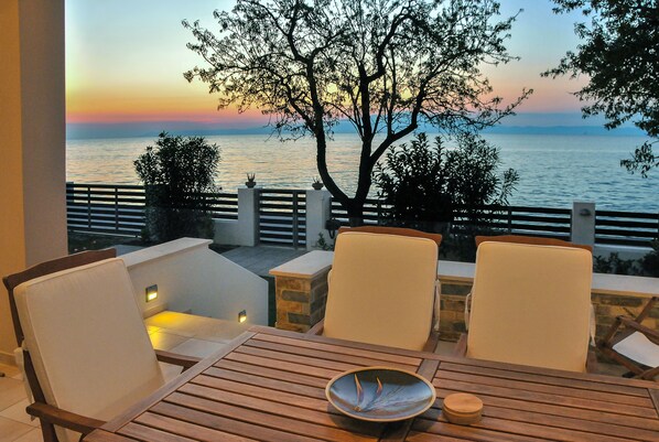Exterior - Balconies on Sea - The Garden Apartment (Thasos)