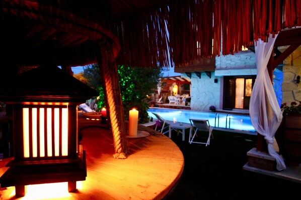 Bar (en la propiedad)