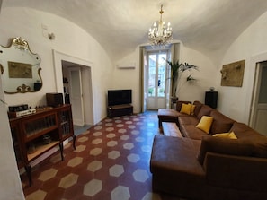 Family Apartment, Multiple Beds, Non Smoking, Courtyard View | Living area | TV - Spanish Palace Rooms, Apartment & Terrace (Naples)