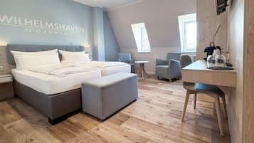1 bedroom, free minibar, desk, iron/ironing board
