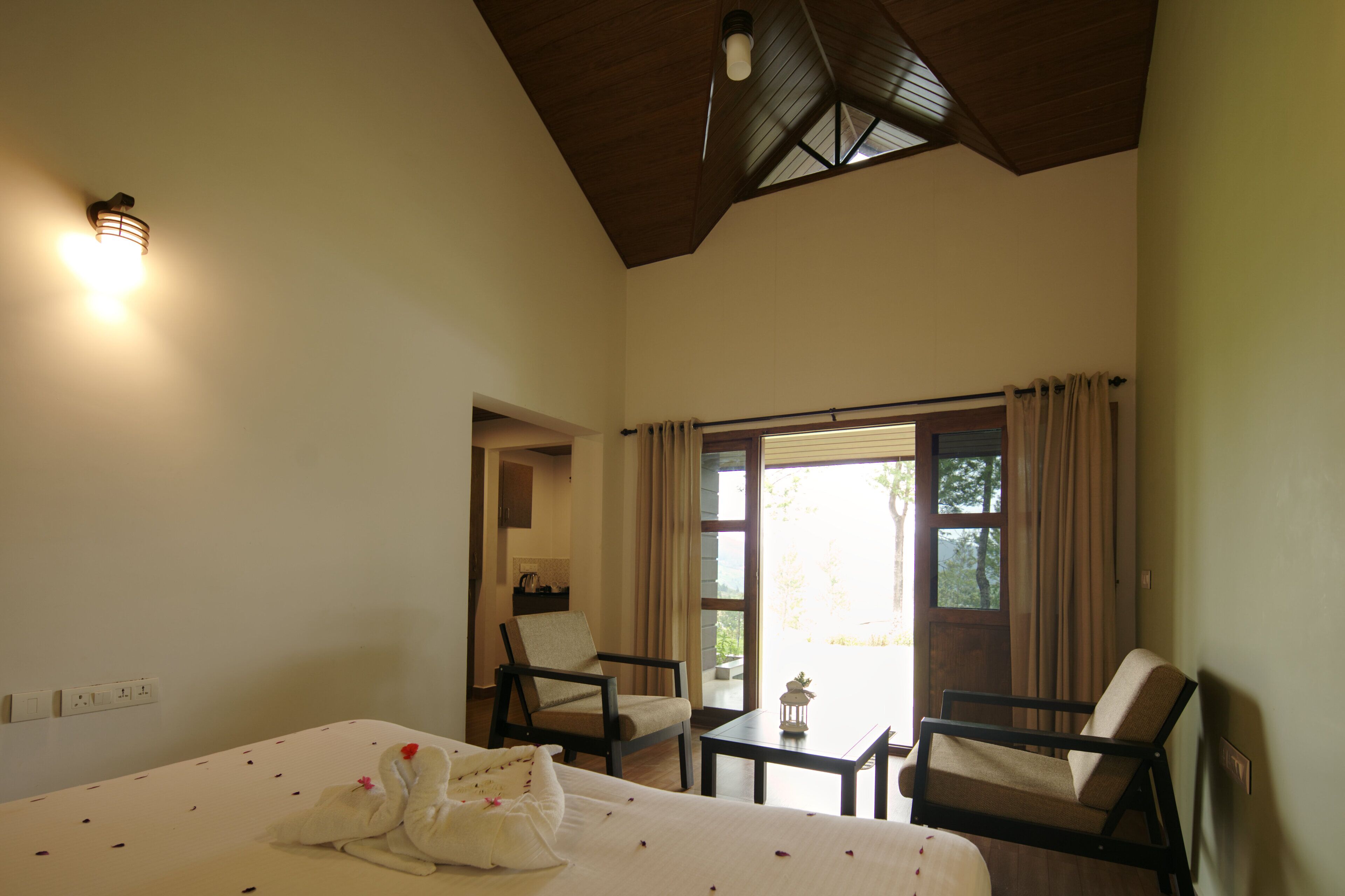 Deluxe Double Room, Garden View | Garden view