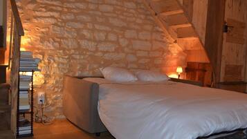 4 bedrooms, iron/ironing board, travel crib, WiFi