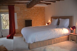 4 bedrooms, iron/ironing board, travel cot, WiFi - Magnificent Périgord house with its lauze roof (Cénac-Et-Saint-Julien)