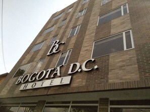 Front of property - Hotel Bogotá DC (Bogotá)