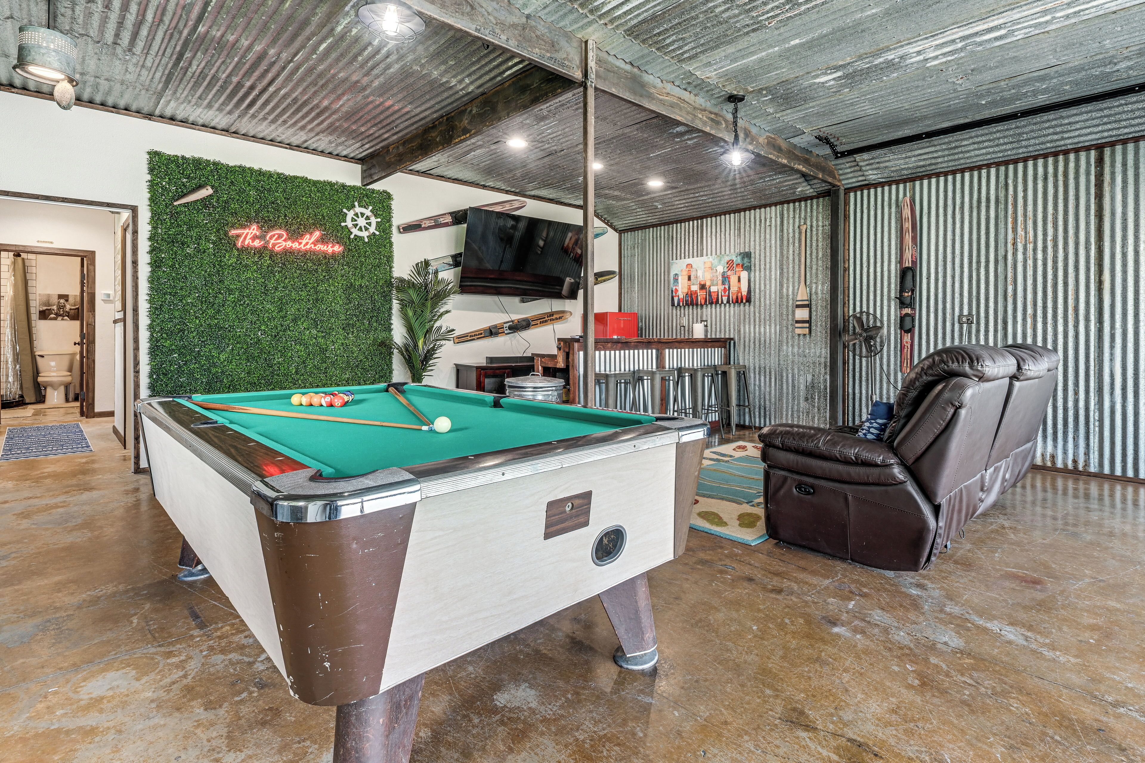 Game room