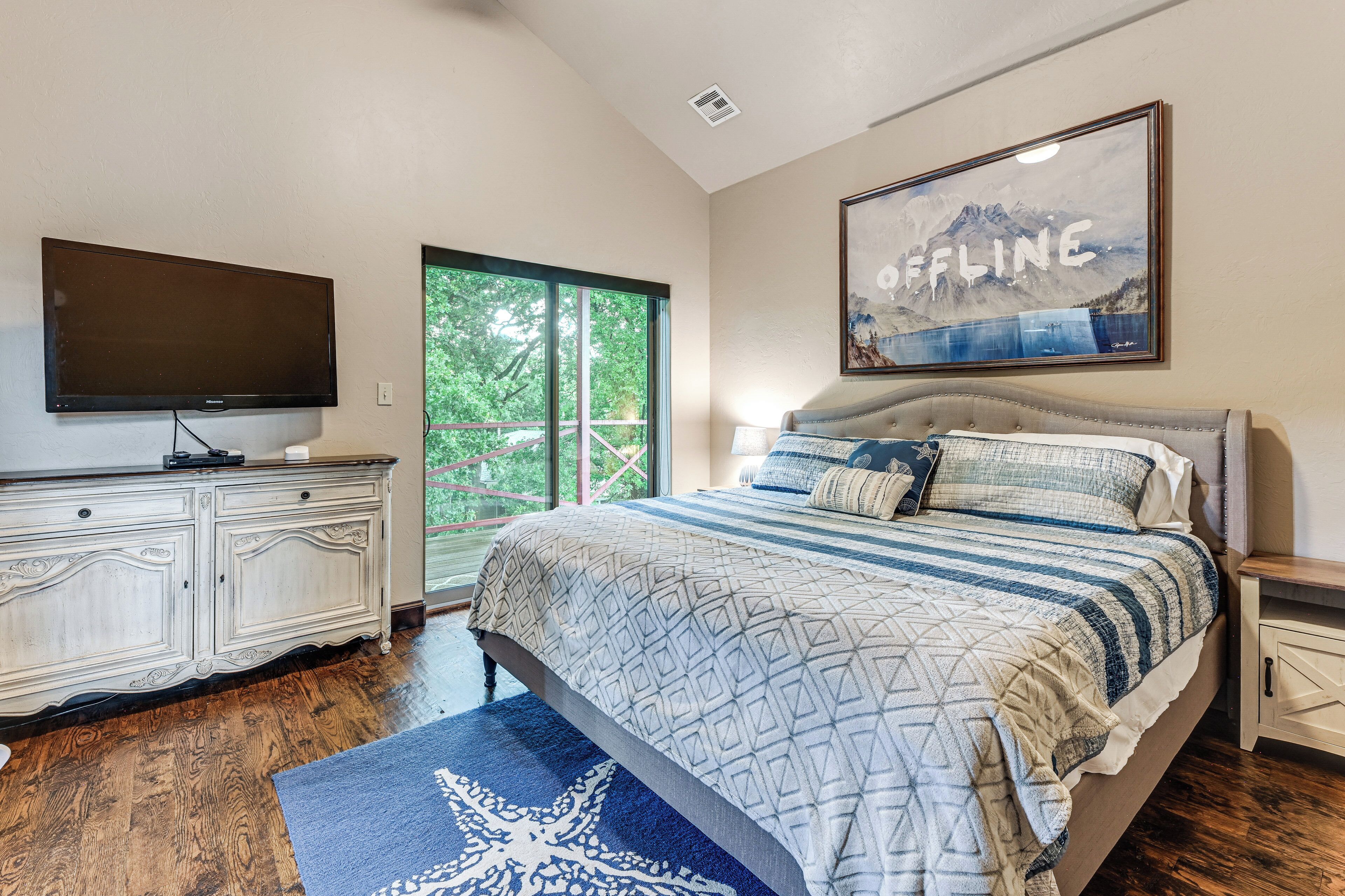 4 bedrooms, Internet, bed sheets