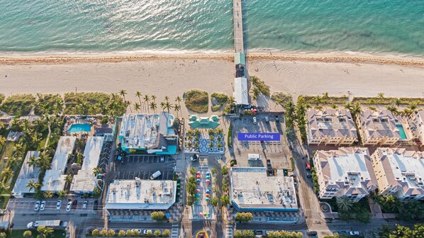 Beach - 4BR Waterfront Pool, Dock & Ocean Access. Fort Lauderdale close to Miami (Fort Lauderdale)