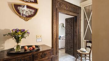 Premium Apartment, 1 King Bed with Sofa bed, Non Smoking, City View | Premium bedding, memory-foam beds, in-room safe, individually decorated