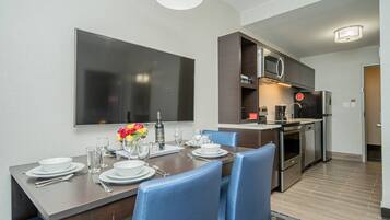 Suite, 1 Bedroom | Iron/ironing board, free WiFi, bed sheets