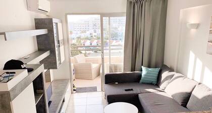 Sea View Quiet Studio Apartment in Costa Adeje near the beach