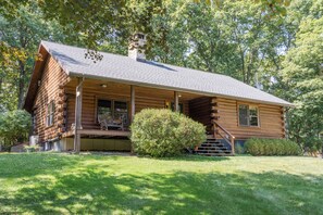 Exterior - Private Country Retreat with Pool (Ancram)