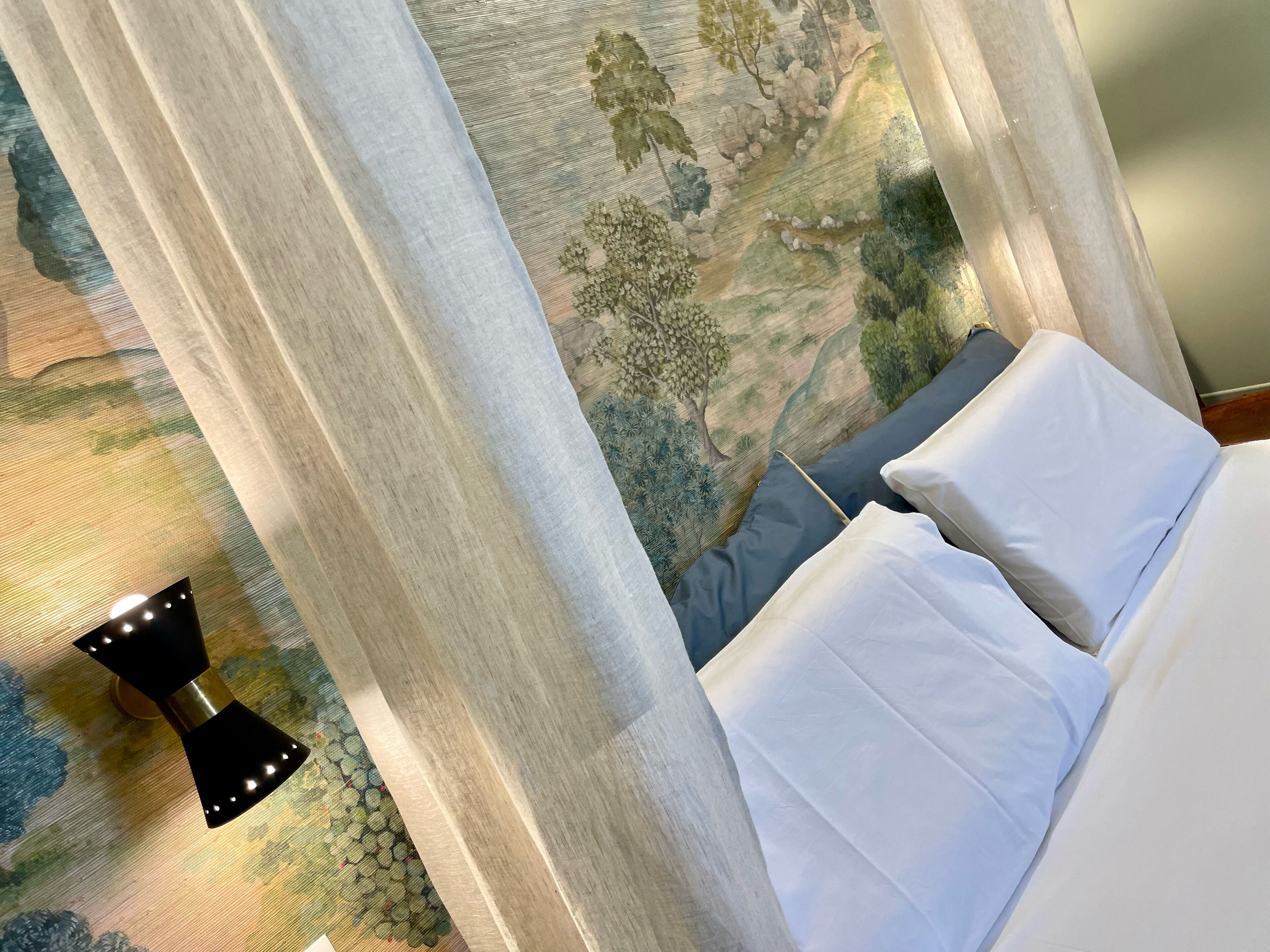 Luxury Room | Desk, laptop workspace, blackout drapes, iron/ironing board (on request)