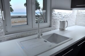 Lägenhet (3) | Eget kök | Kylskåp, mikrovågsugn, ugn och spishäll