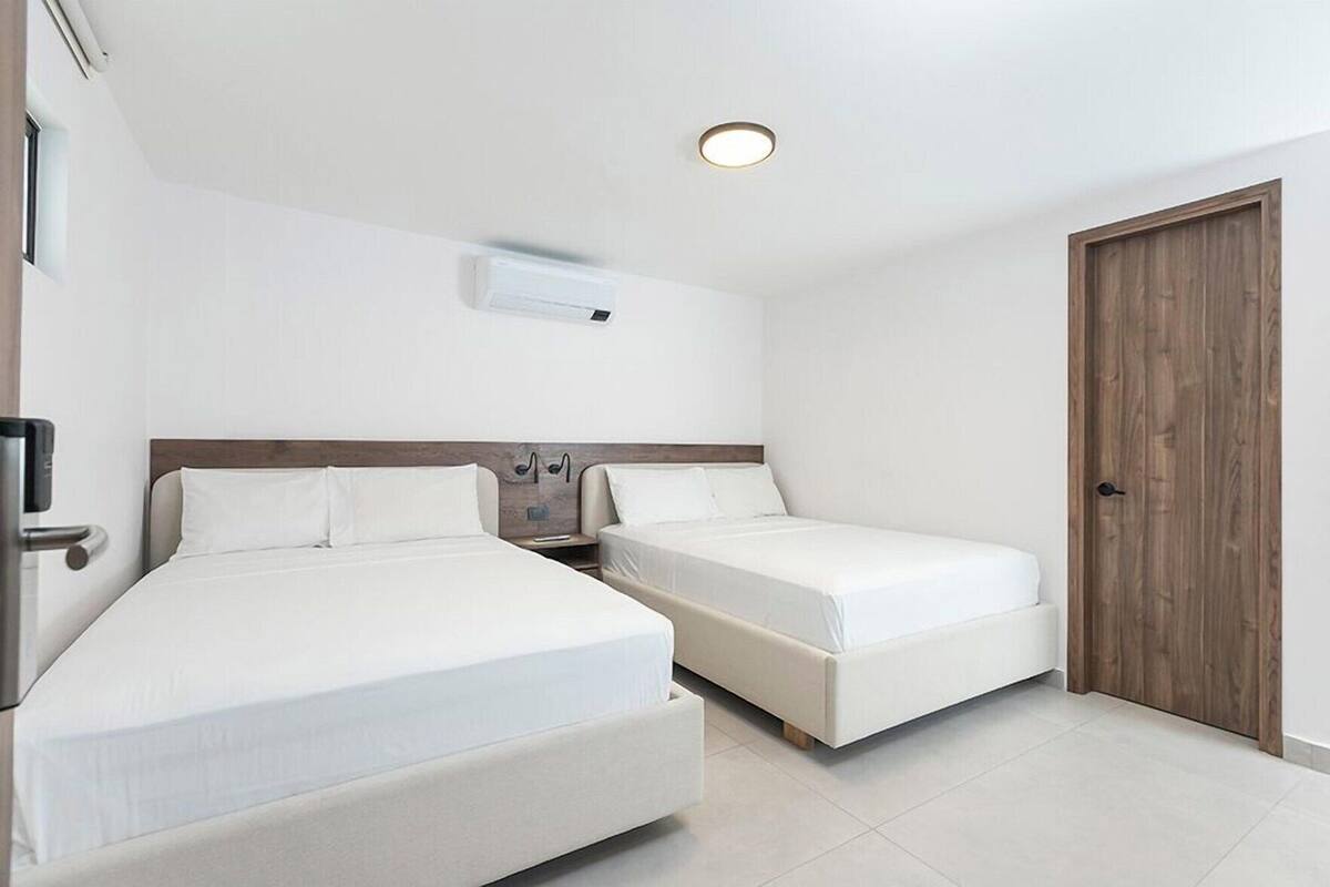 Egyptian cotton sheets, premium bedding, pillow-top beds