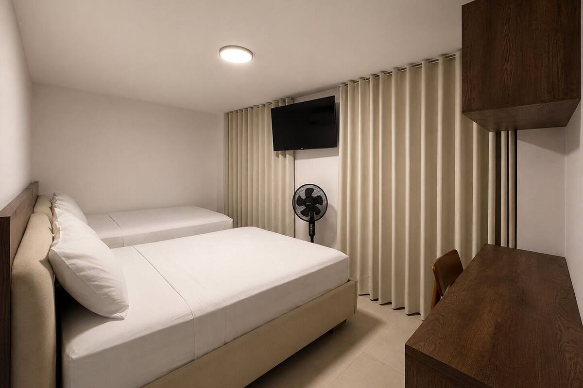 Egyptian cotton sheets, premium bedding, pillow-top beds