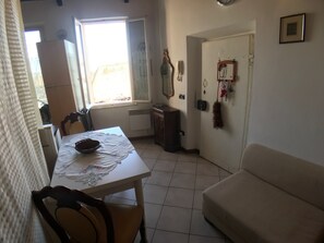 Apartment, 1 Bedroom | In-room dining - Porta Camollia Apartment (Siena)