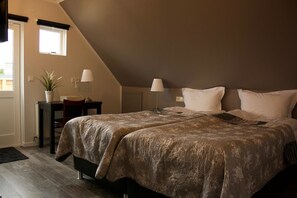 Double or Twin Room, Private Bathroom (Balcony)