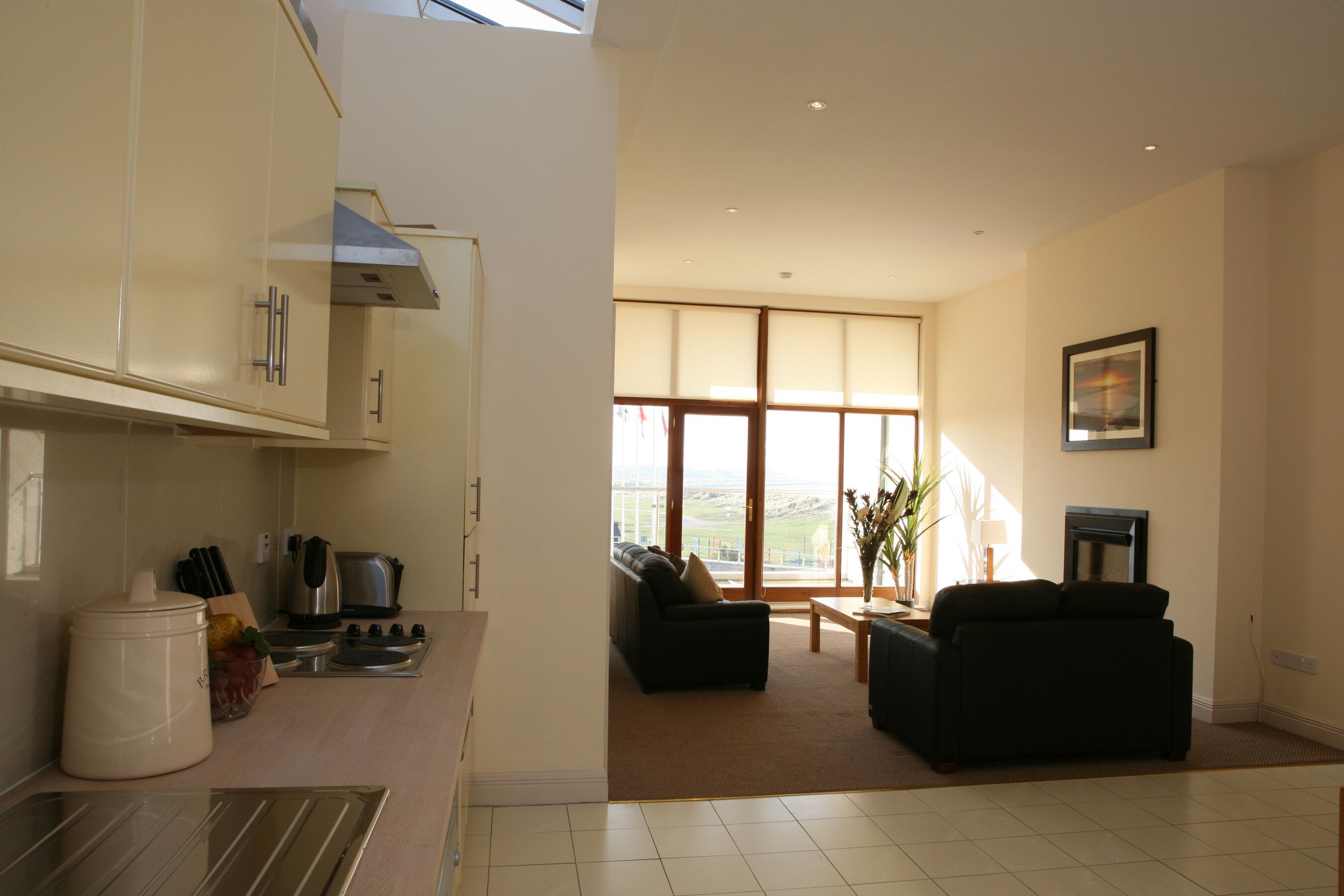 1 bedroom, in-room safe, individually decorated, individually furnished