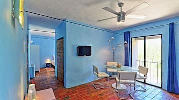 Studio, vue jardin (Almodovar) | Vue de la chambre