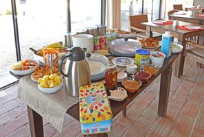 Daily continental breakfast for a fee