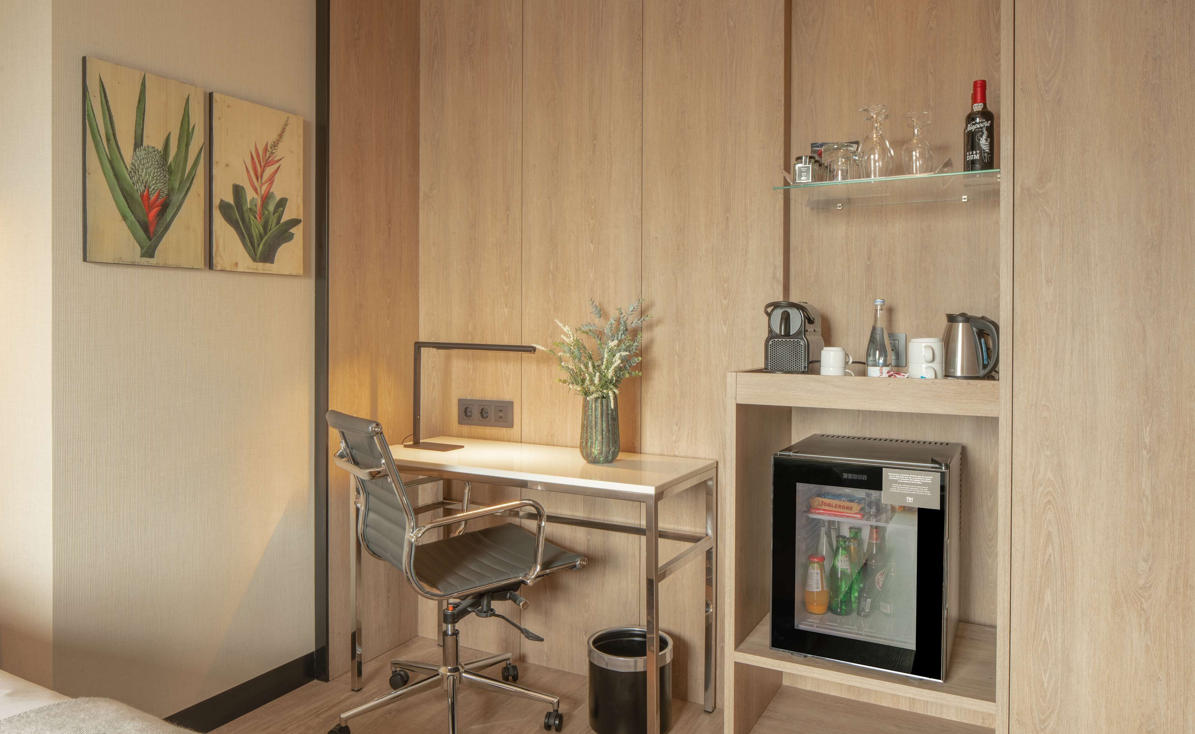 minibar, in-room safe, desk, soundproofing