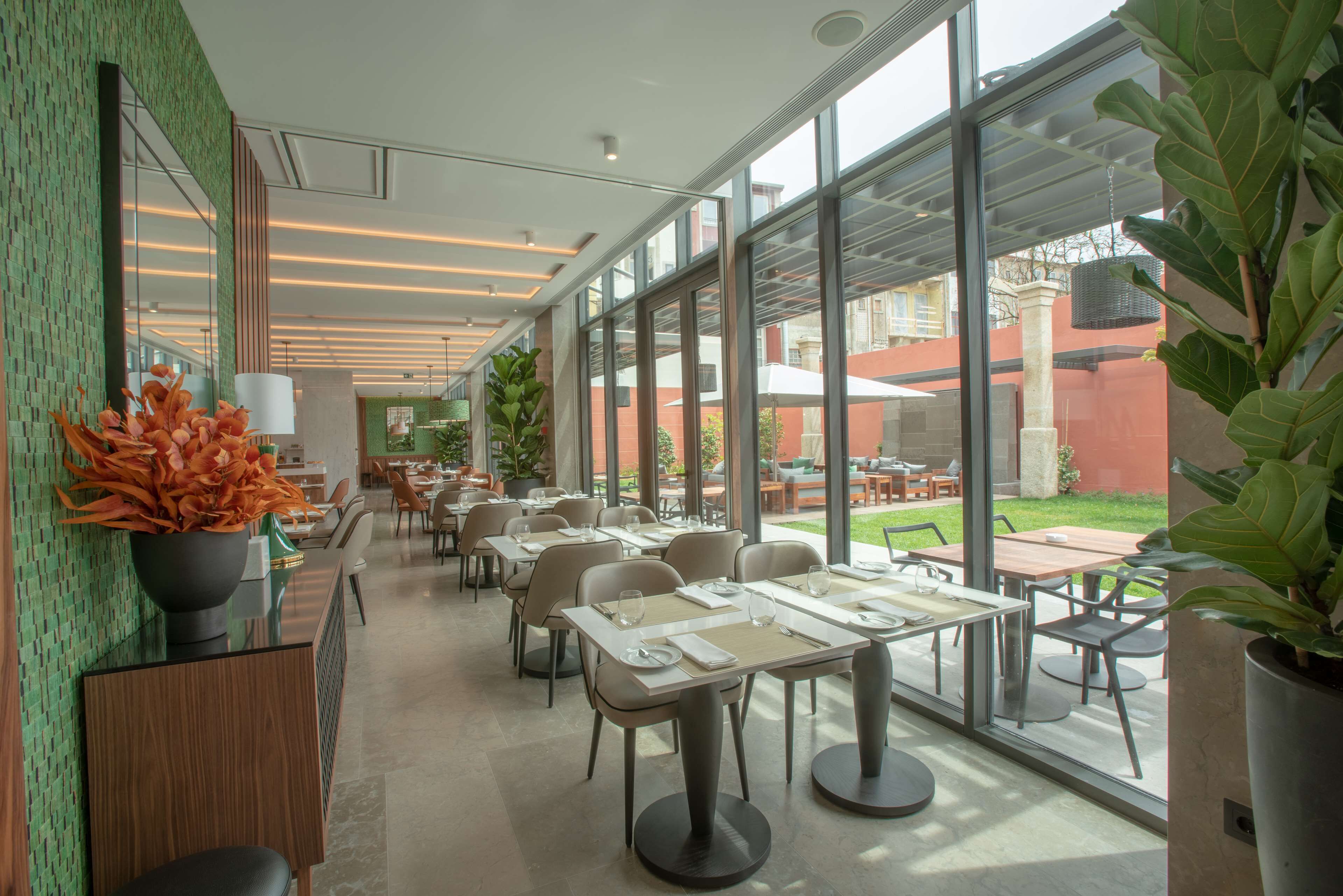 lunch and dinner served, local and international cuisine