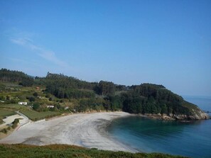 靠近海滩