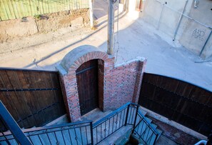 Property grounds - House with Terrace and Wine cellar (Dzveli Tbilisi)