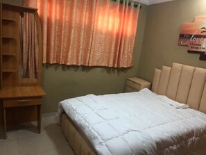 Apartamento familiar | 2 dormitorios, escritorio, tabla de planchar con plancha y wifi gratis