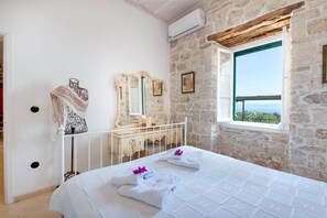 2 habitaciones y caja de seguridad en la habitación 