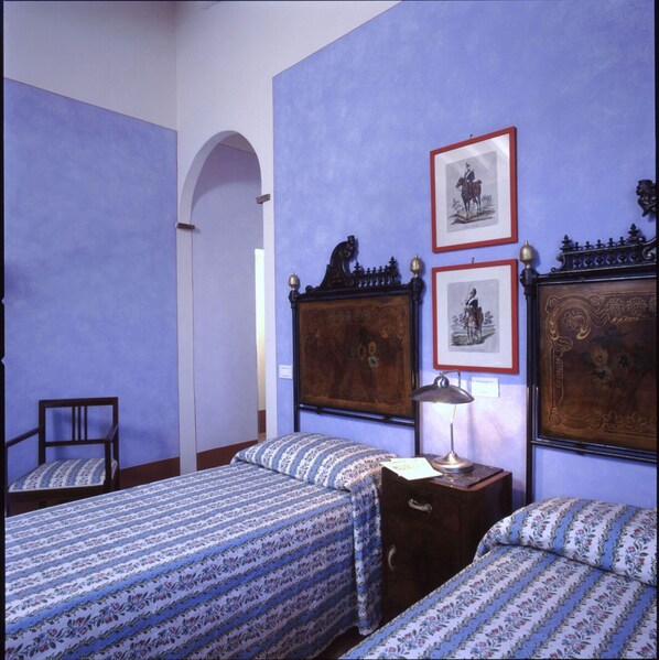 2 Schlafzimmer, Reisekinderbett, kostenloses WLAN