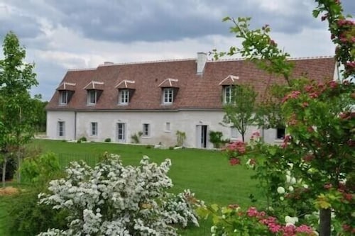 Large farmhouse, 5 épis (stars), every comfort, quiet, private pool 15 pers. max