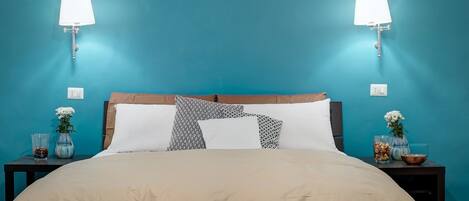 2 slaapkamers, een bureau, een strijkplank/strijkijzer, wifi