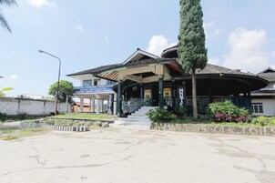 Fachada de la propiedad