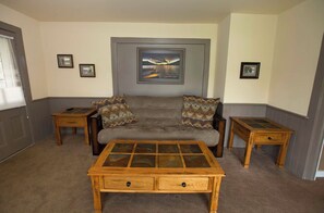 TV - Lake House - Shore Meadows Beach/Pool (Lake George)