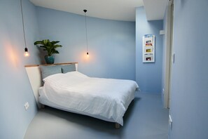 1 bedroom, soundproofing, iron/ironing board, free WiFi