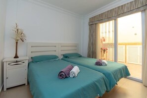 2 dormitorios, tabla de planchar con plancha, wifi y ropa de cama