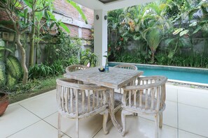 Outdoor pool - Villa Soulange (Canggu)