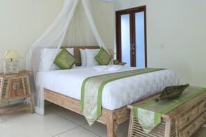 2 bedrooms, in-room safe, iron/ironing board, free WiFi - Villa Soulange (Canggu)