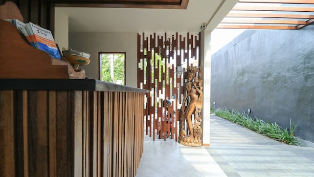 Unclassified image, 1 of 16, button - Ardita Residence by Zuzu (Denpasar)