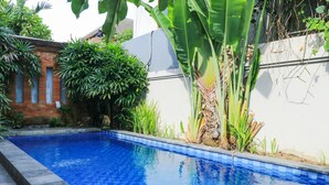 Unclassified image, 4 of 16, button - Ardita Residence by Zuzu (Denpasar)