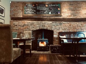 Dining - The Lion (Craven Arms)