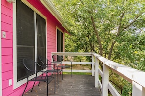House, 5 Bedrooms | Balcony