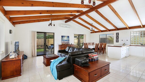 スマートテレビ