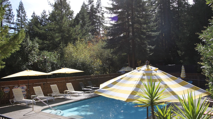 The Occidental Lodge